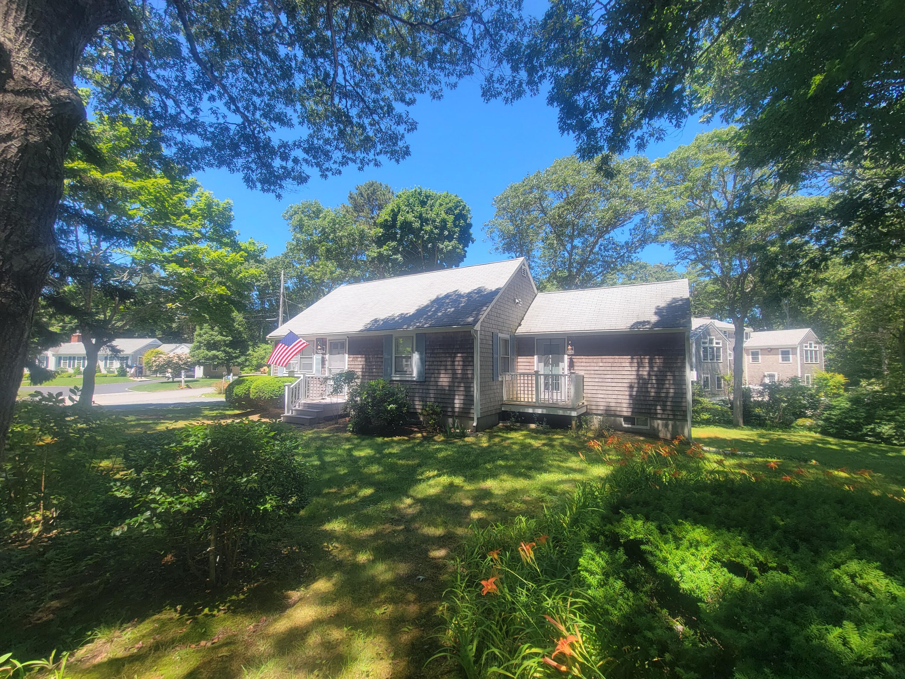 177 Bayview Circle Osterville MA 02655