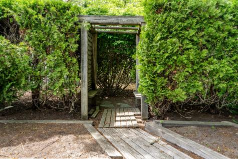 8 Paine Road Yarmouth MA 02664