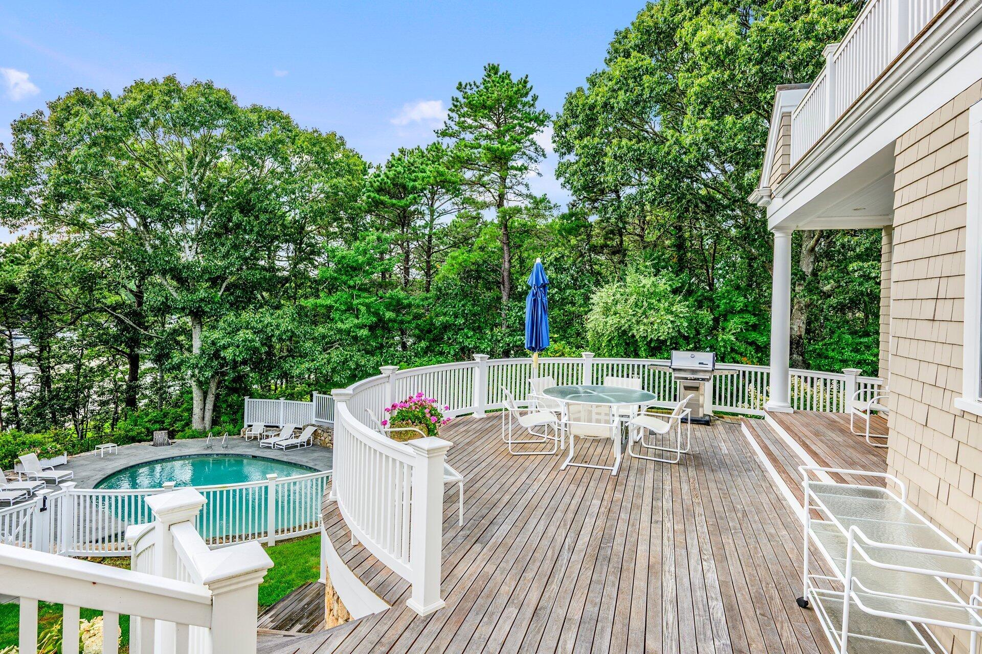 16 Cove Point Lane Marstons Mills MA 02648
