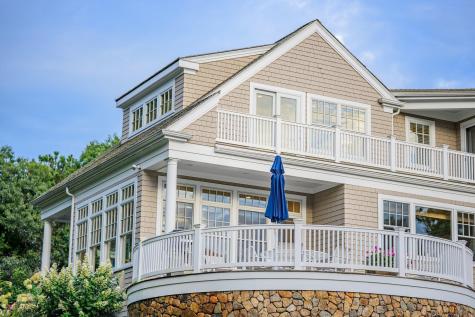 16 Cove Point Lane Marstons Mills MA 02648