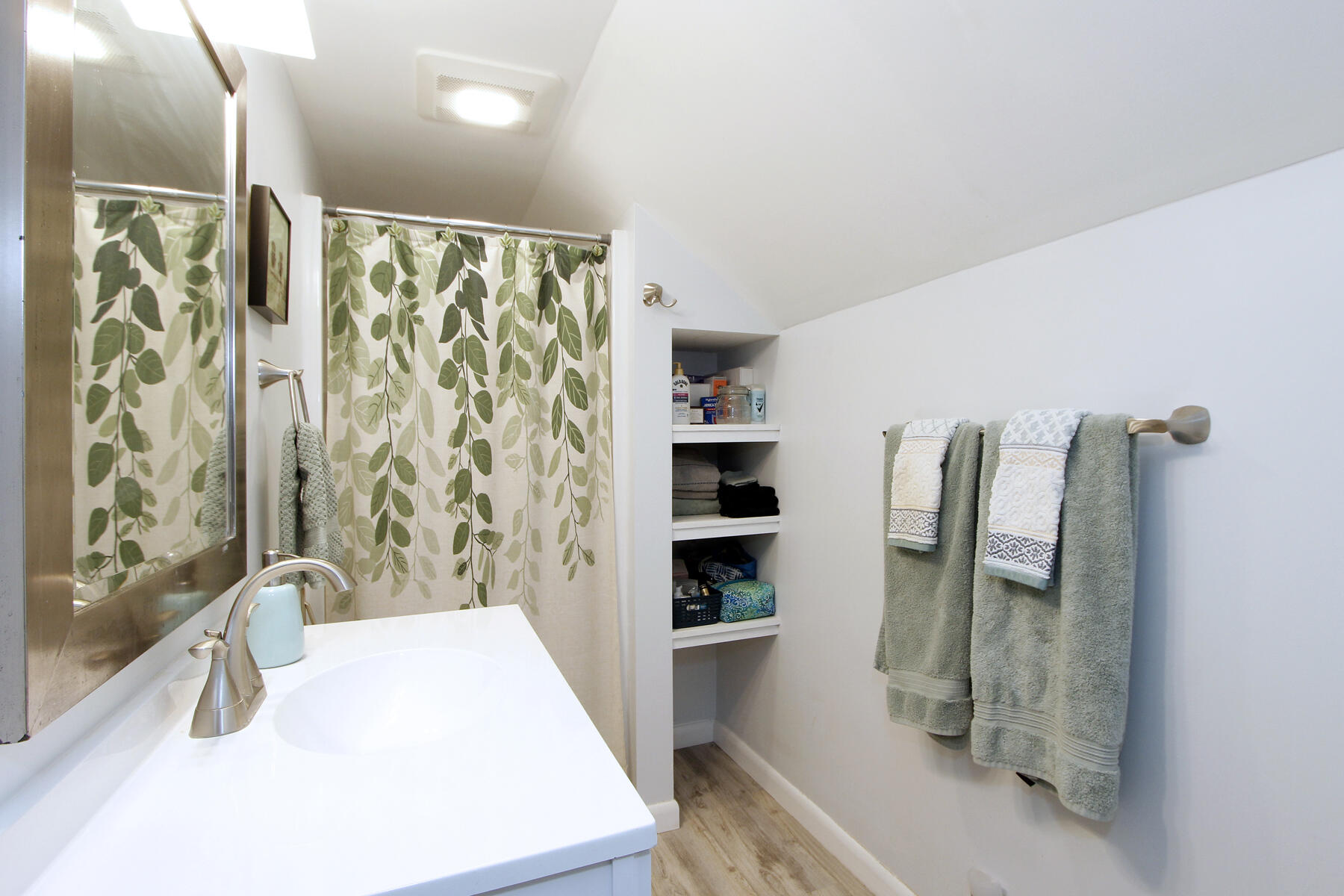 84 Cotuit Road Bourne MA 02532