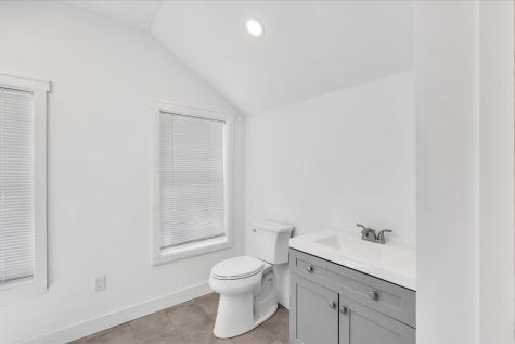 35 Locust Street Wareham MA 02558