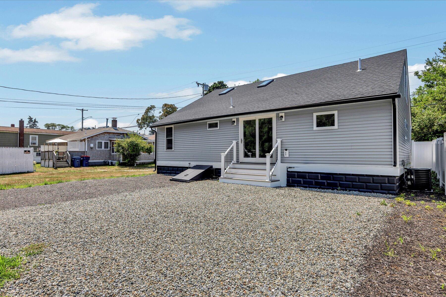 35 Locust Street Wareham MA 02558