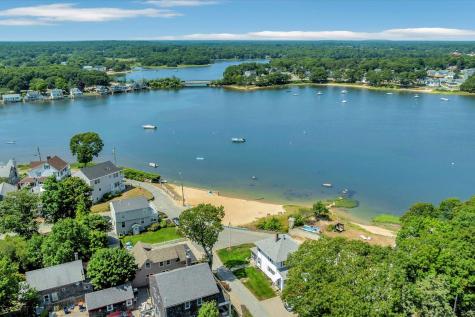 35 Locust Street Wareham MA 02558