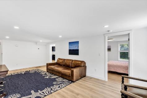 35 Locust Street Wareham MA 02558