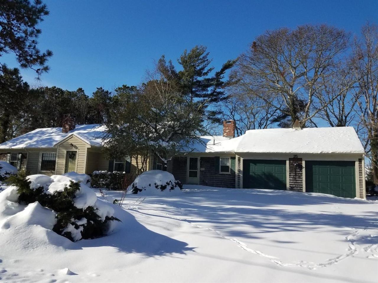 25 Dartmoor Way Yarmouth Port MA 02675