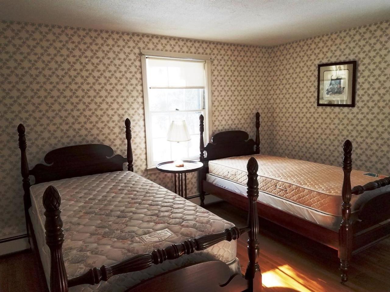 25 Dartmoor Way Yarmouth Port MA 02675