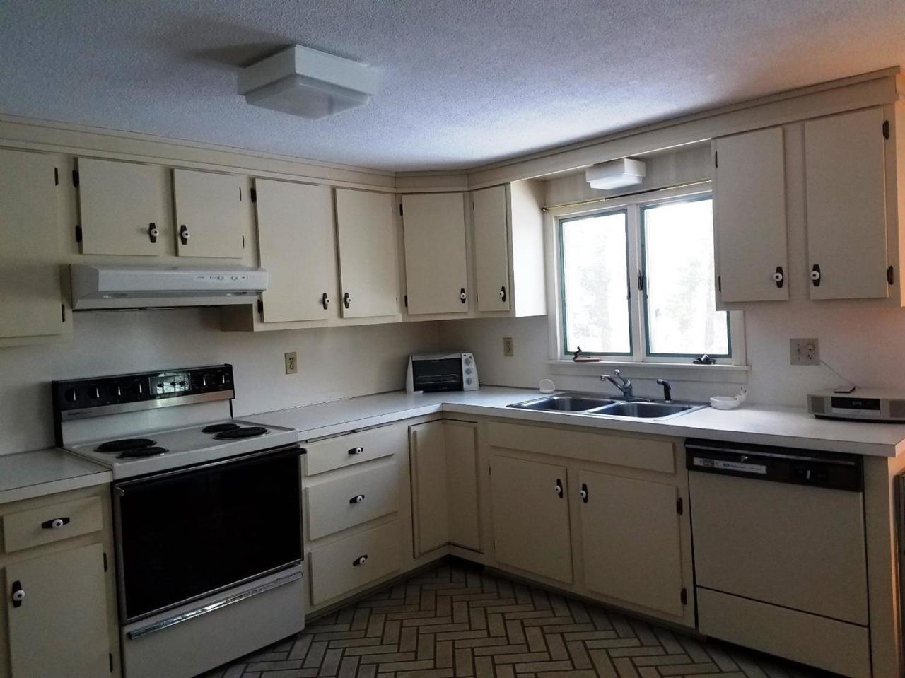 25 Dartmoor Way Yarmouth Port MA 02675