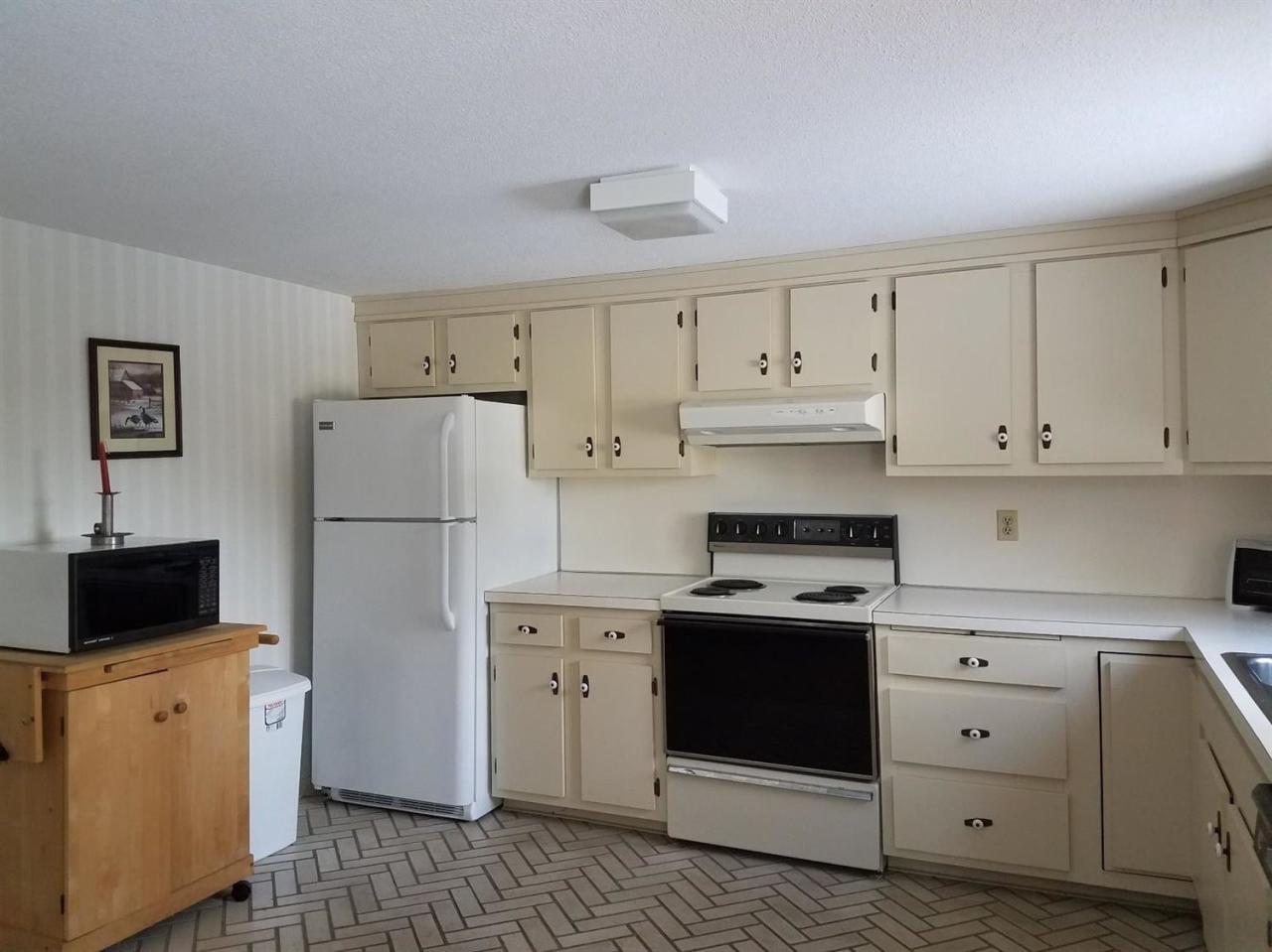 25 Dartmoor Way Yarmouth Port MA 02675
