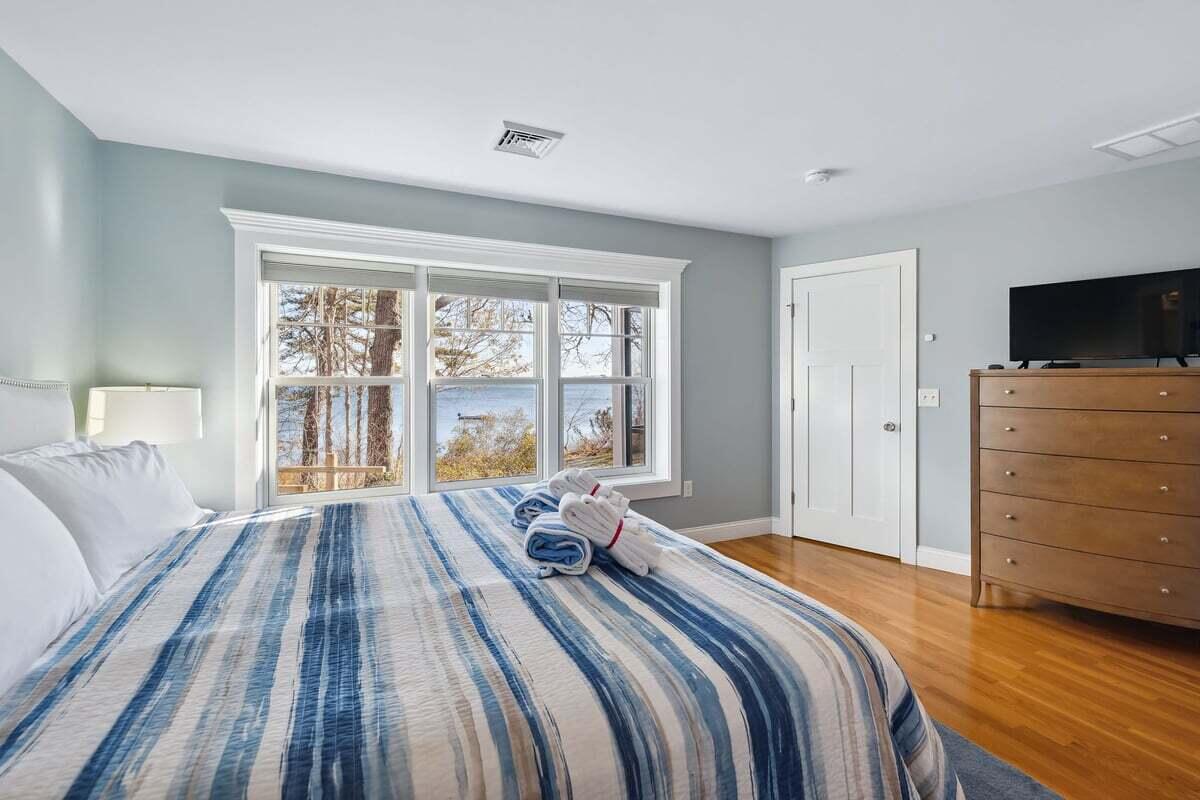 135-137 Portanimicut Road Orleans MA 02653