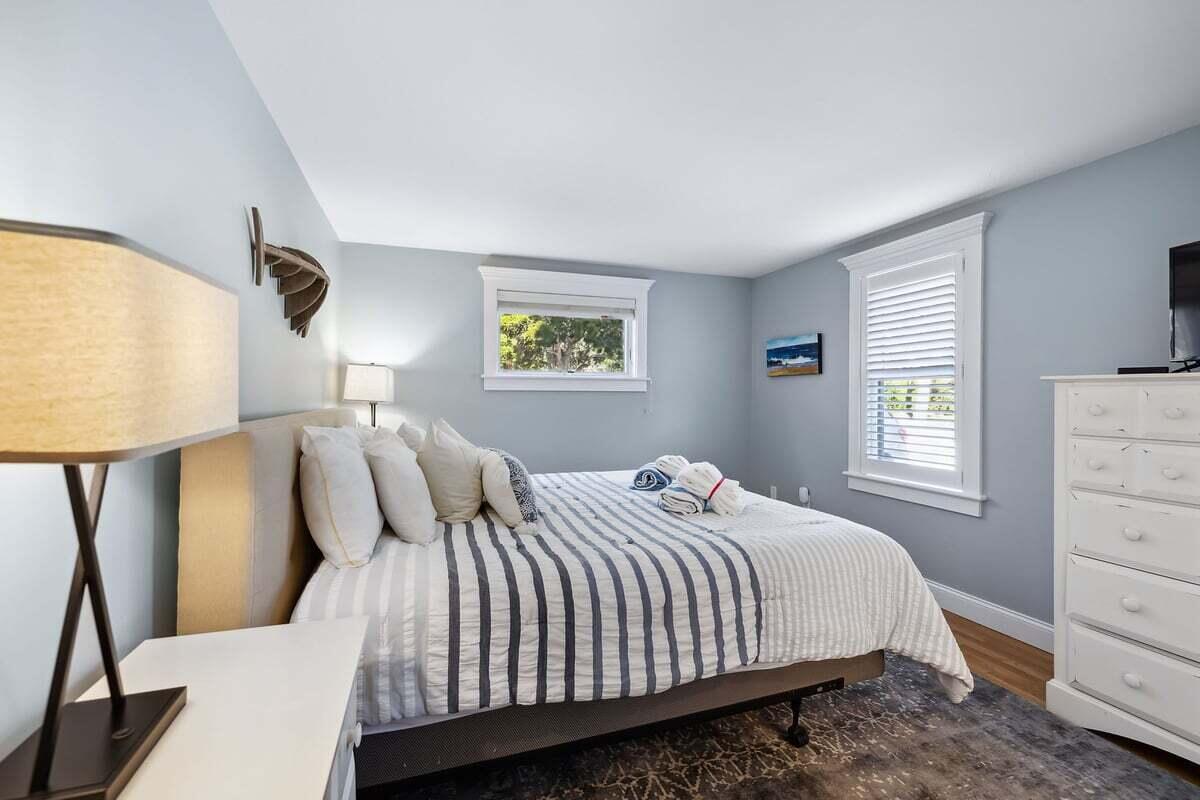 135-137 Portanimicut Road Orleans MA 02653