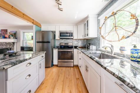 110 Wixom Avenue Wellfleet MA 02667