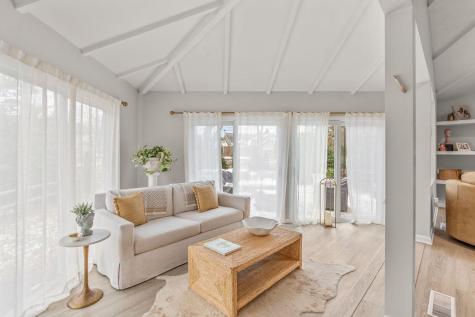 16 Bosuns Lane Mashpee MA 02649