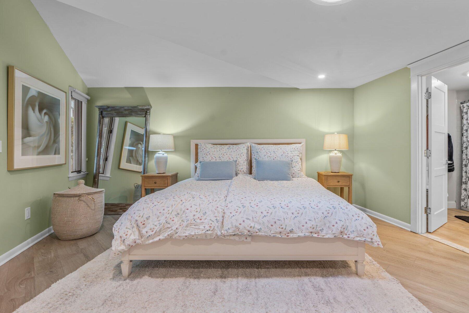 16 Bosuns Lane Mashpee MA 02649