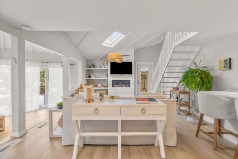 16 Bosuns Lane Mashpee MA 02649