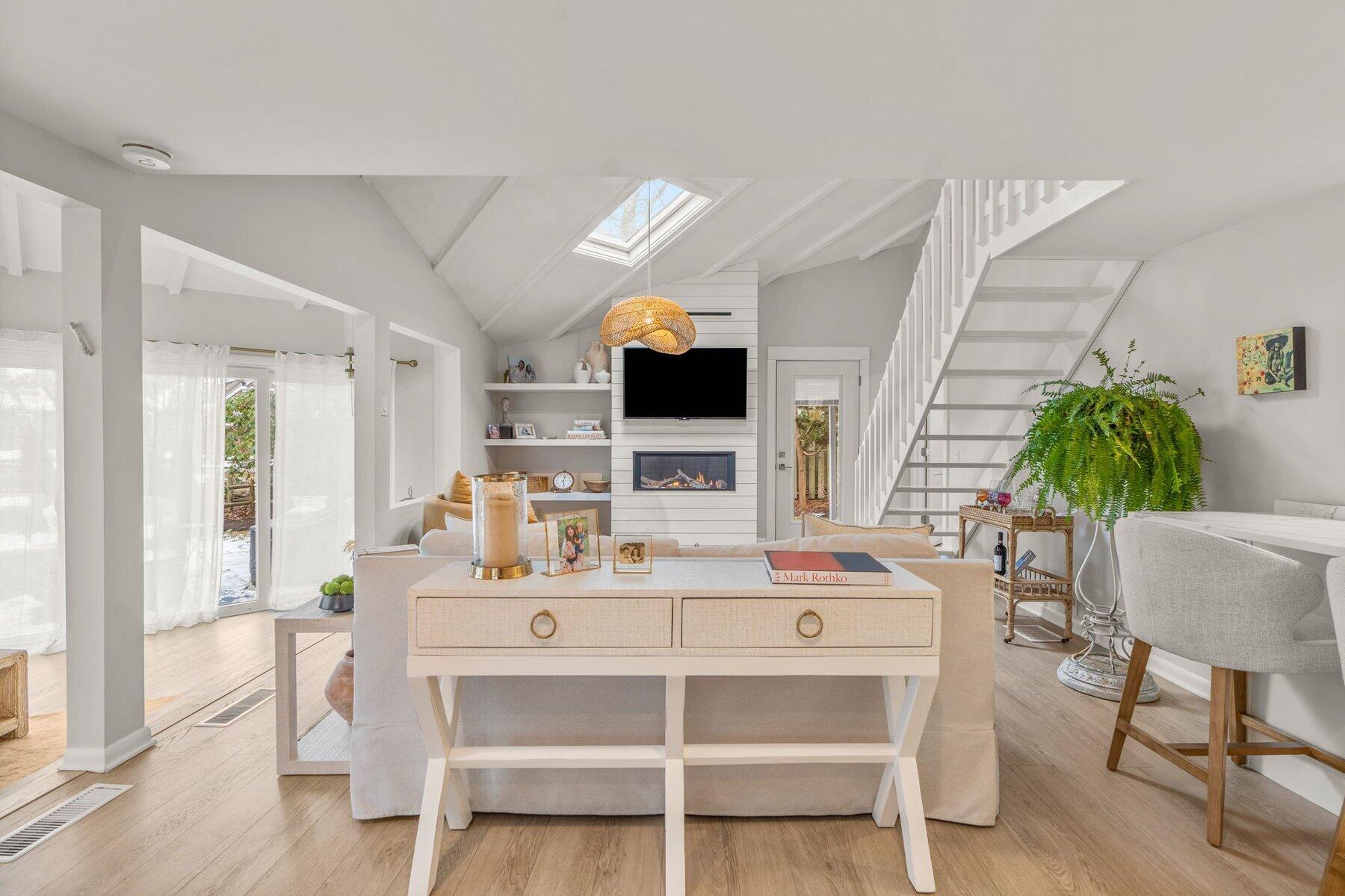 16 Bosuns Lane Mashpee MA 02649