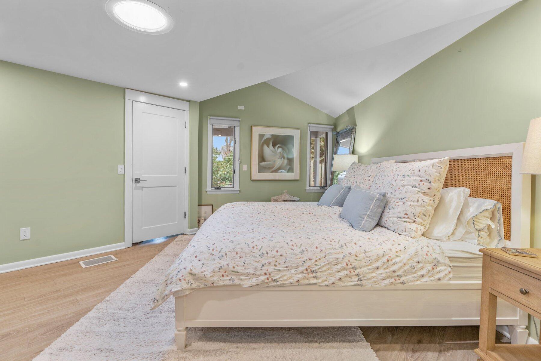 16 Bosuns Lane Mashpee MA 02649