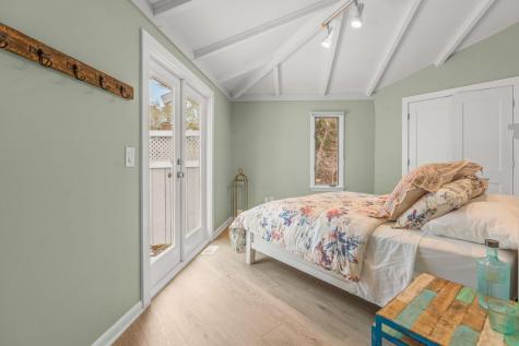 16 Bosuns Lane Mashpee MA 02649