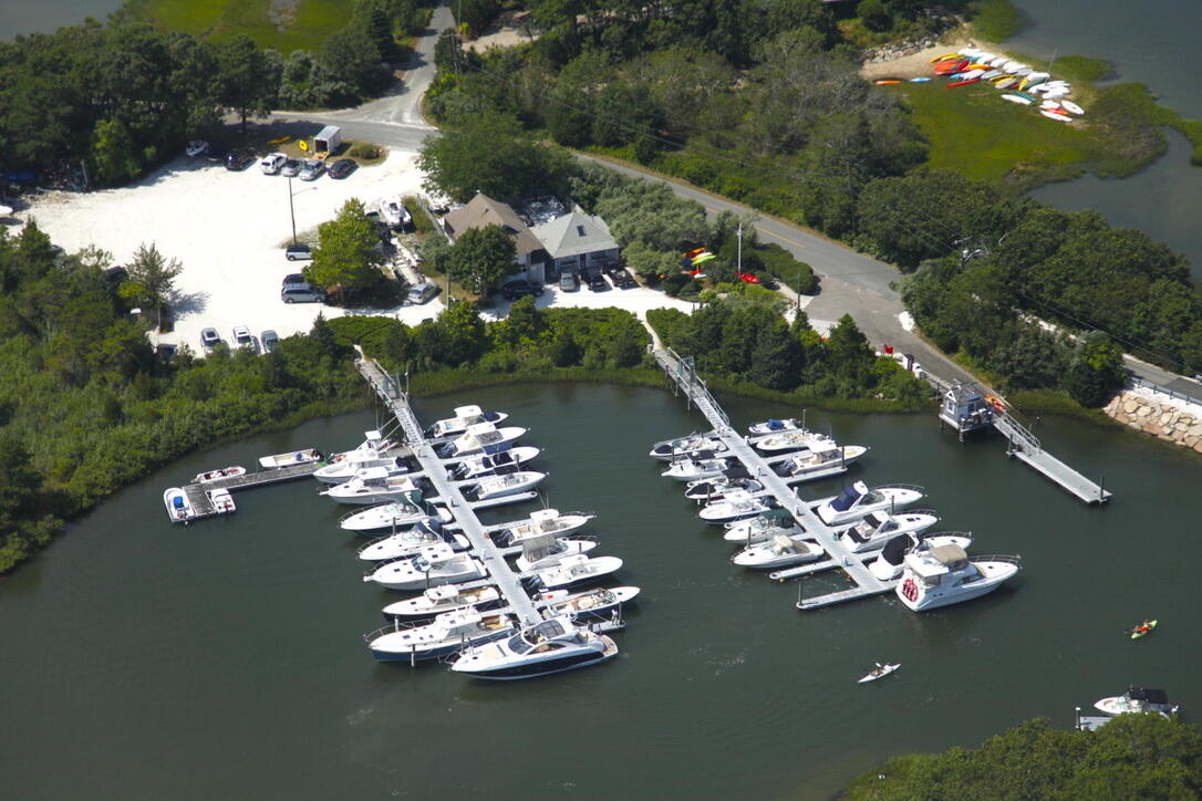 16 Bosuns Lane Mashpee MA 02649