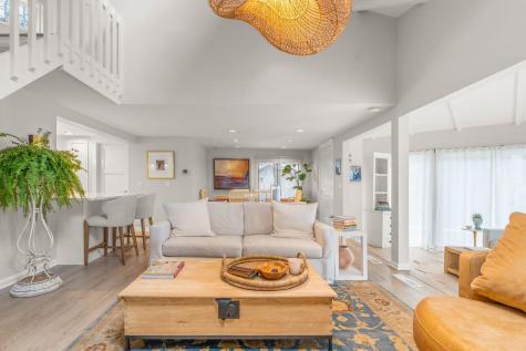 16 Bosuns Lane Mashpee MA 02649