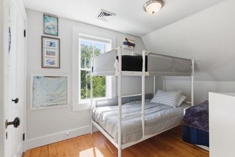 18 Nobscussett Road Dennis MA 02638