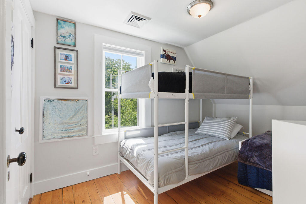18 Nobscussett Road Dennis MA 02638