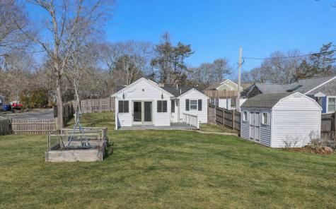 89 Lewis Road Yarmouth MA 02673