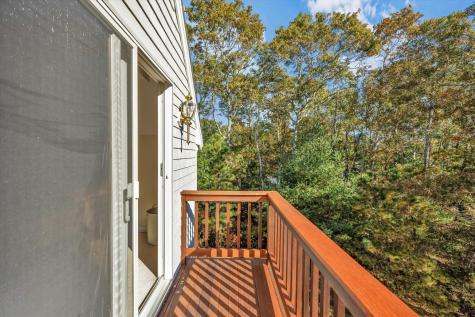 29 Redlands Road East Falmouth MA 02536