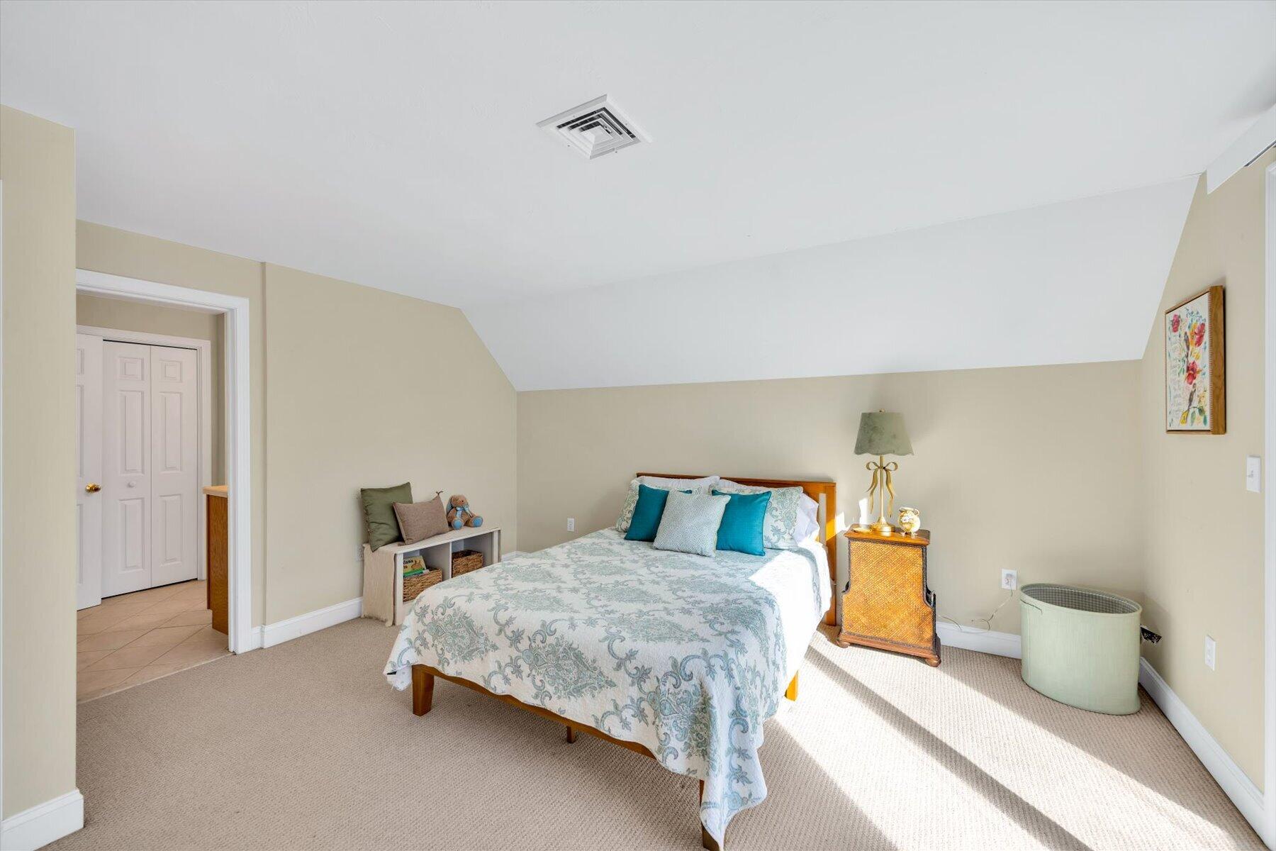 29 Redlands Road East Falmouth MA 02536