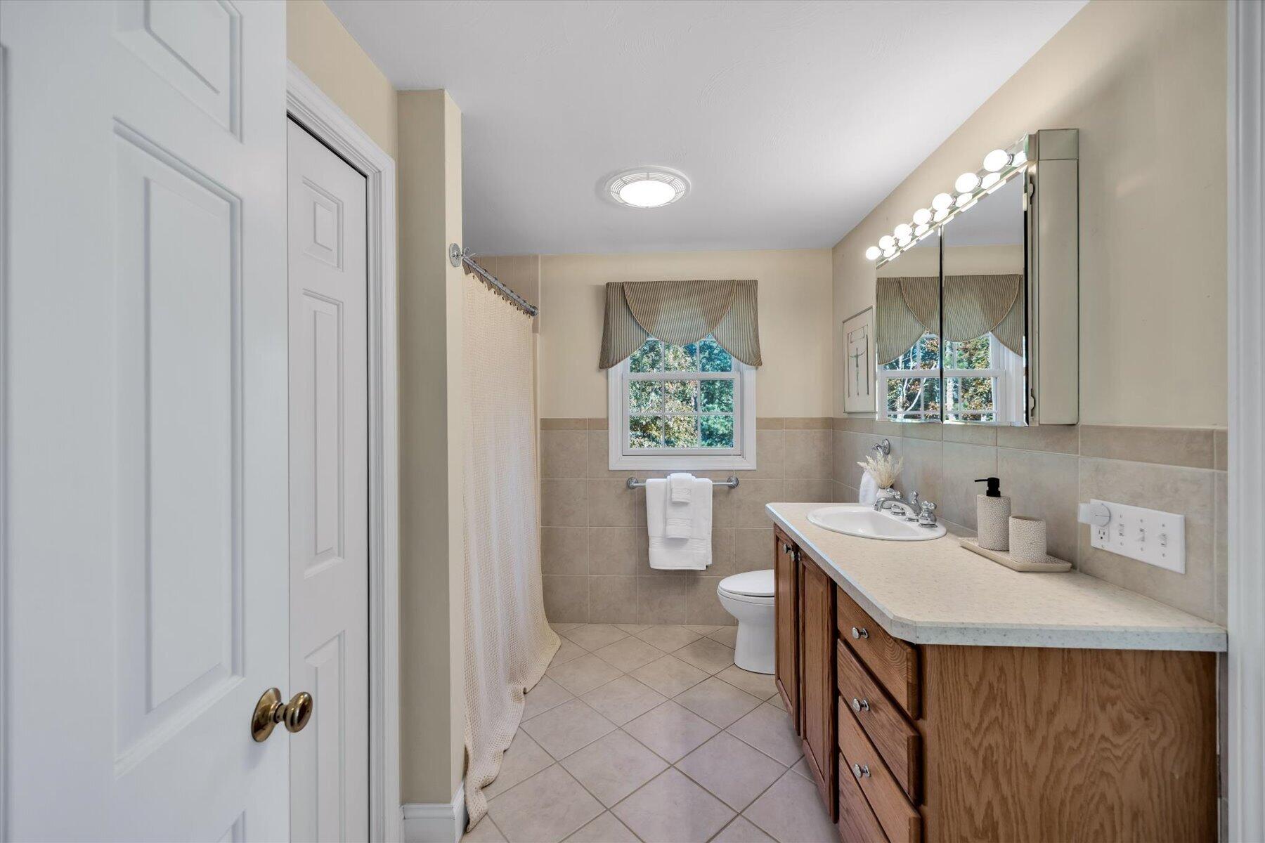 29 Redlands Road East Falmouth MA 02536