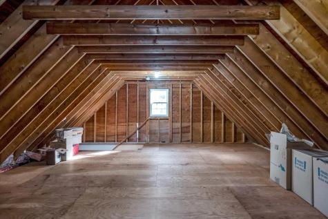 29 Redlands Road East Falmouth MA 02536