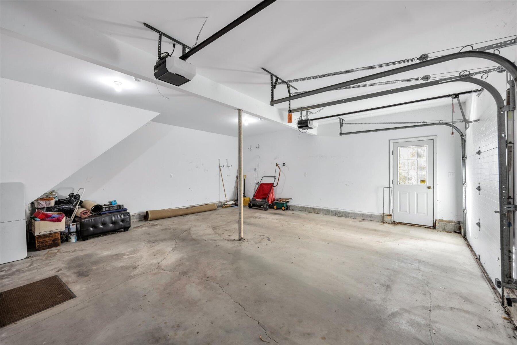 29 Redlands Road East Falmouth MA 02536