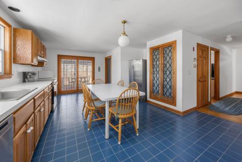 24 Montgomery Court Falmouth MA 02540