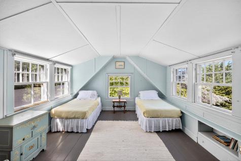 250 Scraggy Neck Road Bourne MA 02534