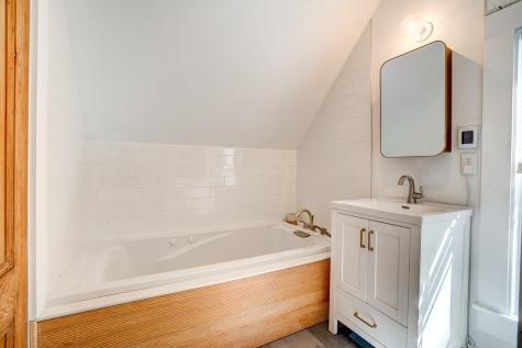 9 Locust Road Orleans MA 02653