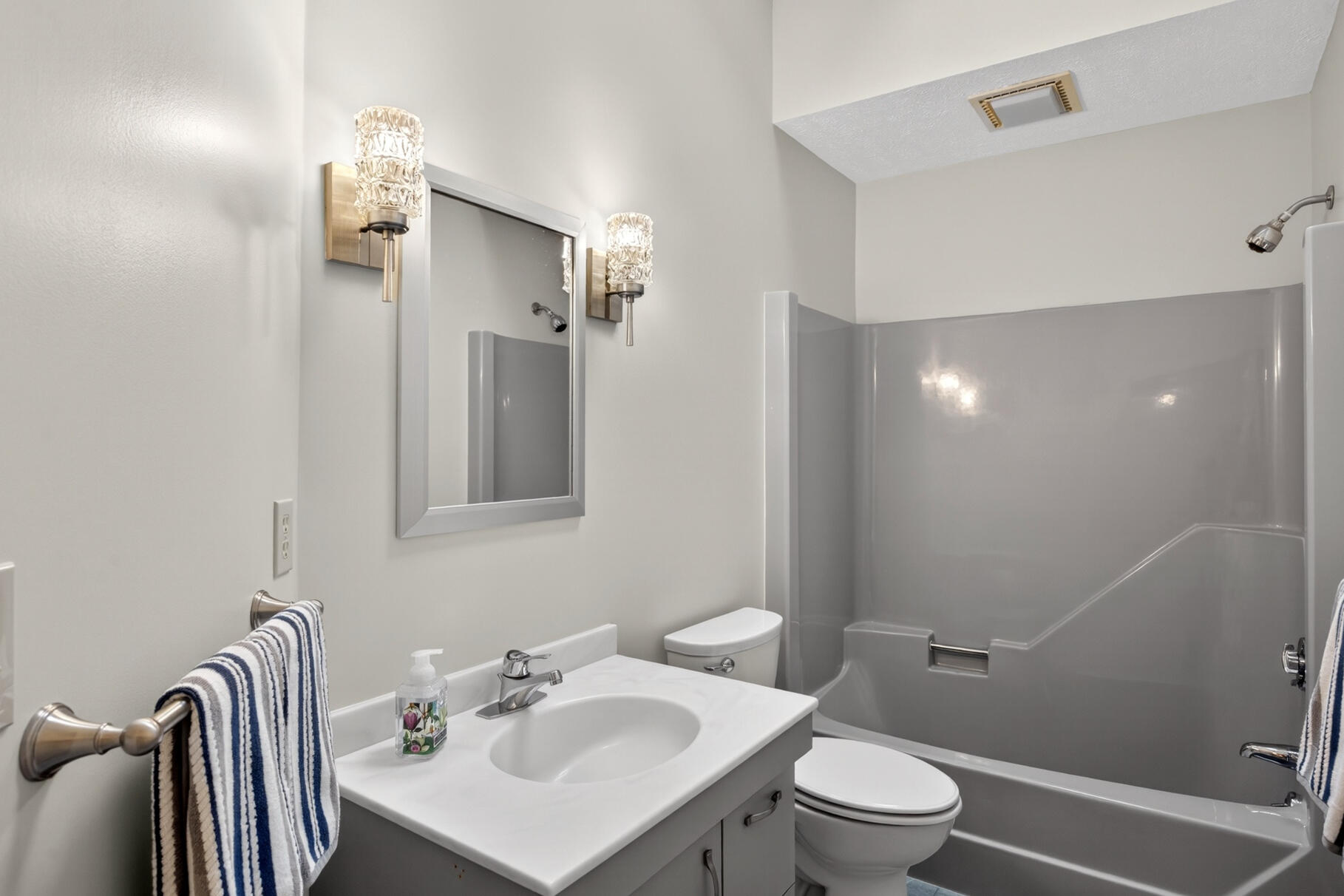77 Ennsbrook Drive Falmouth MA 02536