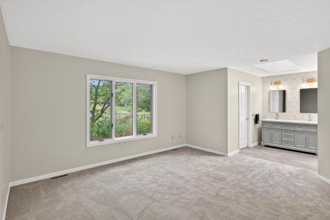 77 Ennsbrook Drive Falmouth MA 02536
