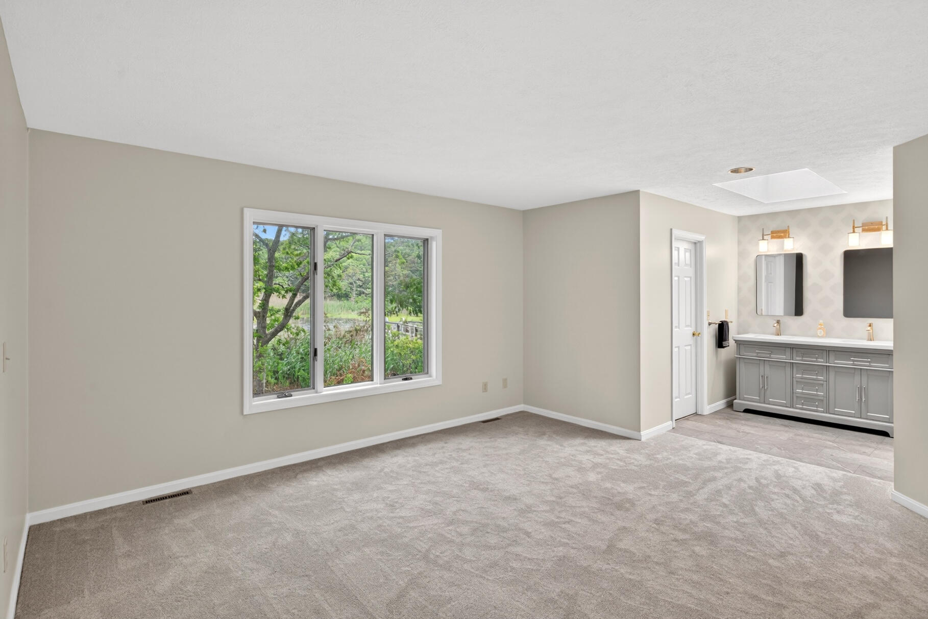 77 Ennsbrook Drive Falmouth MA 02536