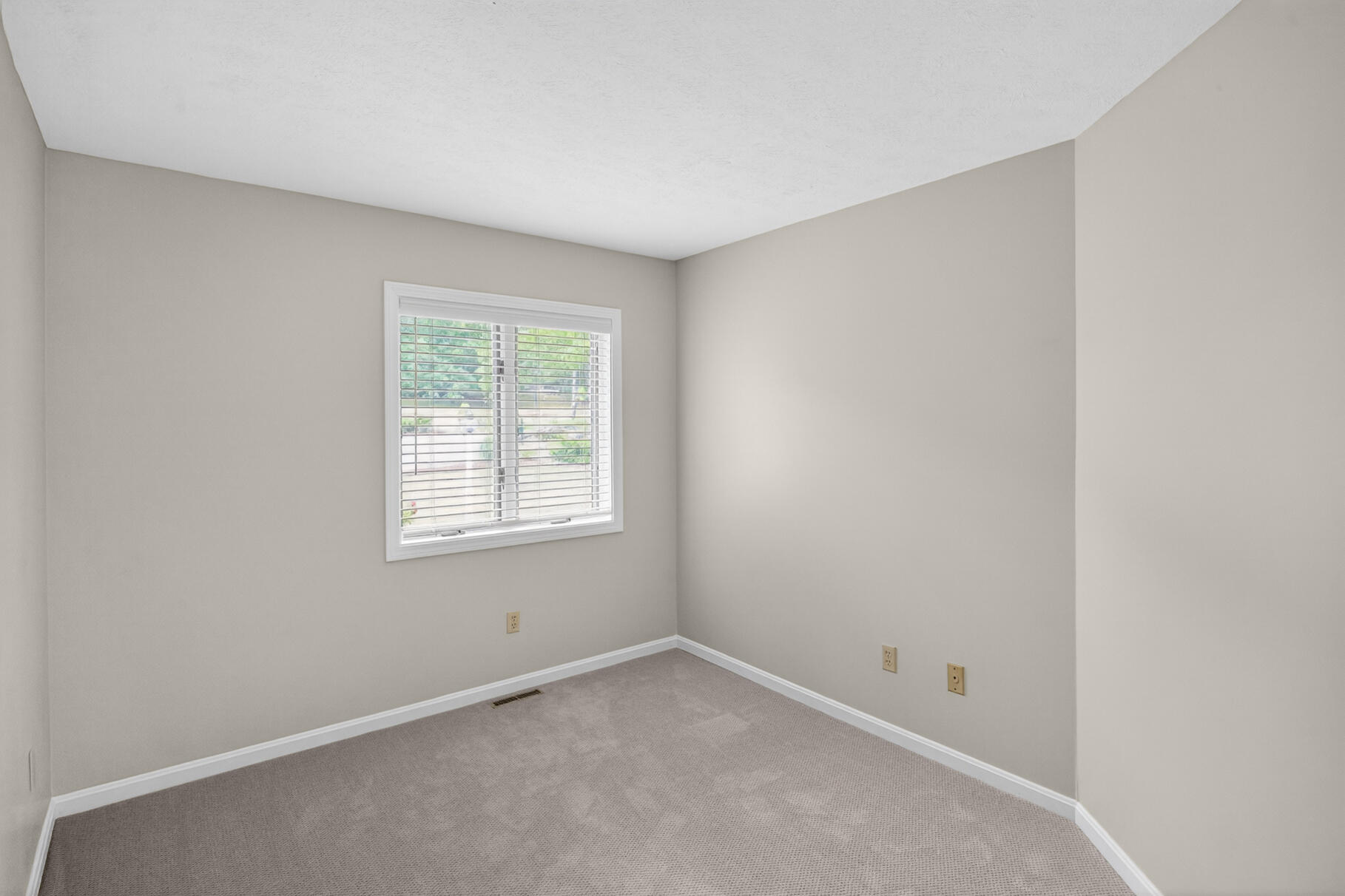 77 Ennsbrook Drive Falmouth MA 02536