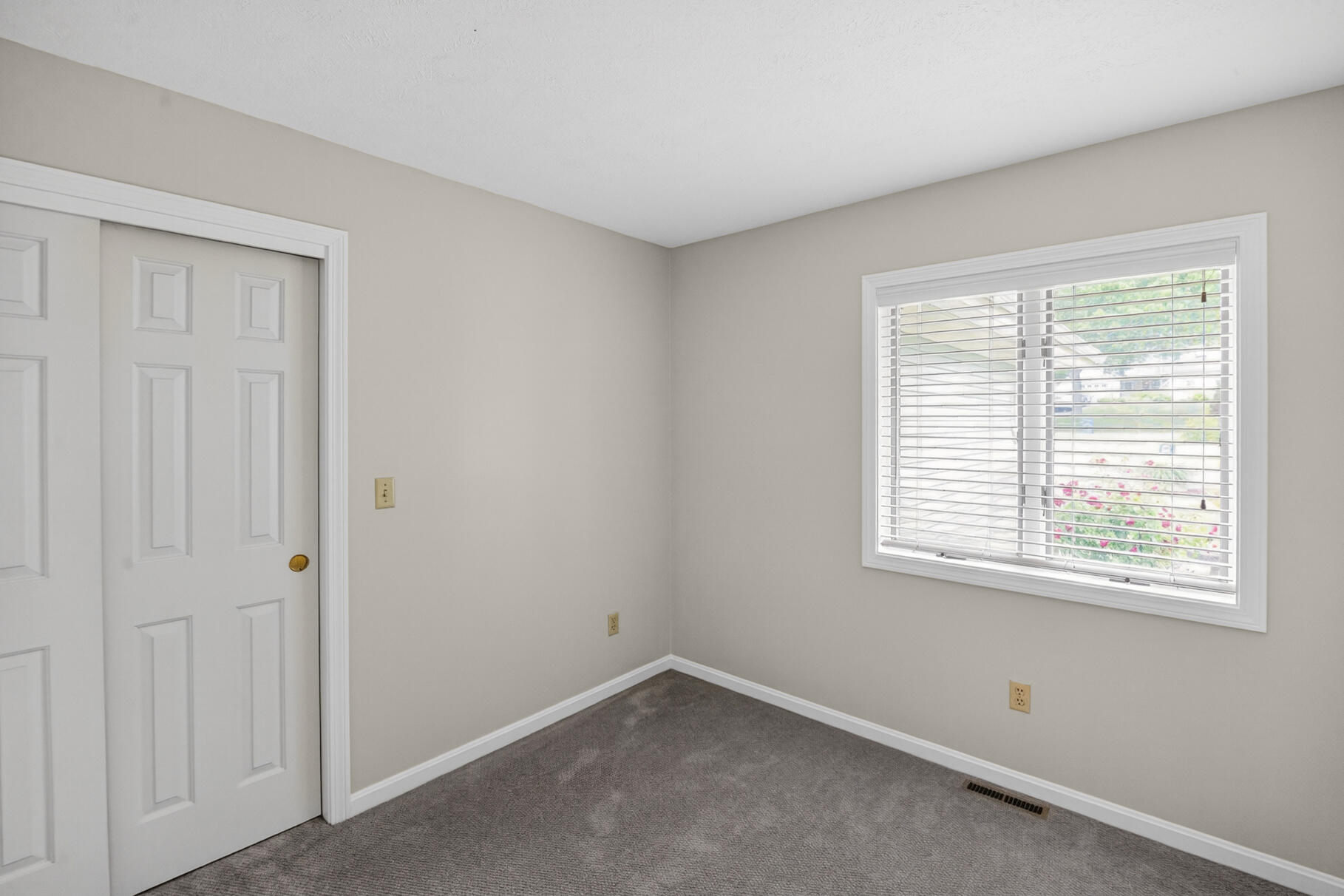 77 Ennsbrook Drive Falmouth MA 02536