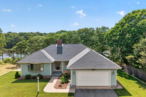 77 Ennsbrook Drive Falmouth MA 02536