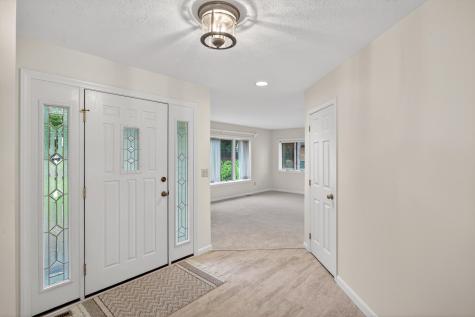 77 Ennsbrook Drive Falmouth MA 02536