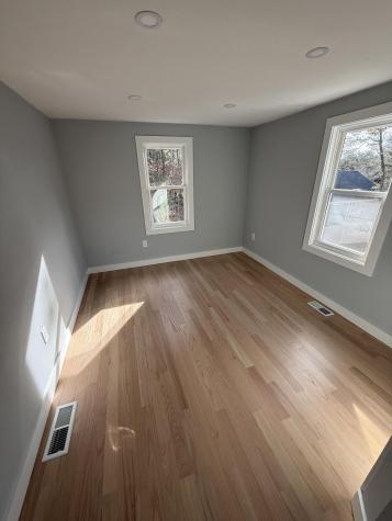 35 Claulise Lane Mashpee MA 02649