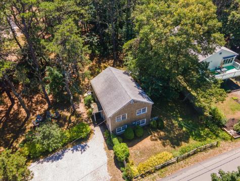95 Indian Neck Road Wellfleet MA 02667