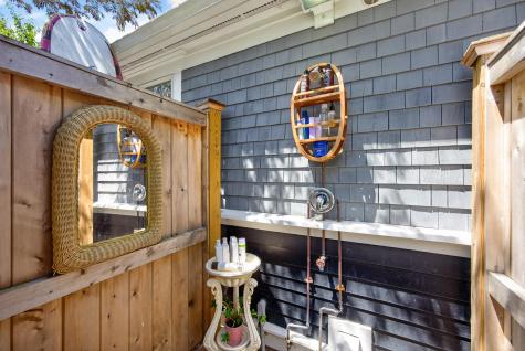 75 Franklin Street Provincetown MA 02657