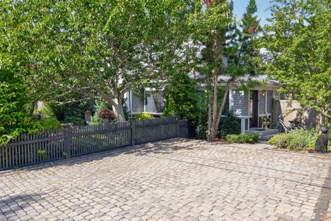 75 Franklin Street Provincetown MA 02657