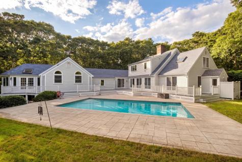 6 Heron Way Mashpee MA 02649