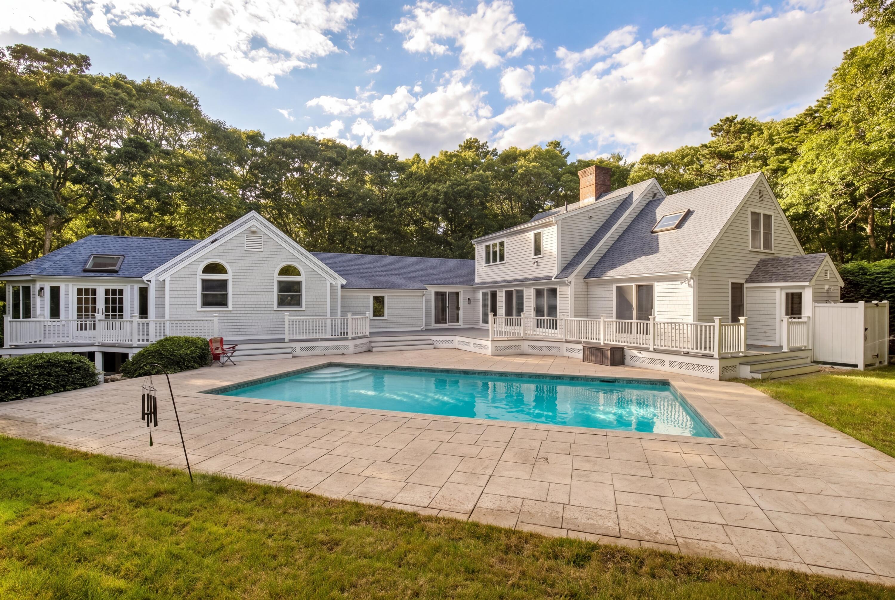 6 Heron Way Mashpee MA 02649