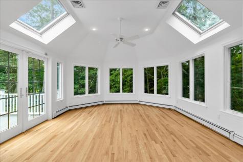 6 Heron Way Mashpee MA 02649