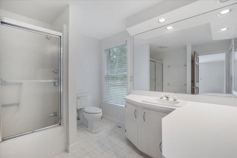 6 Heron Way Mashpee MA 02649